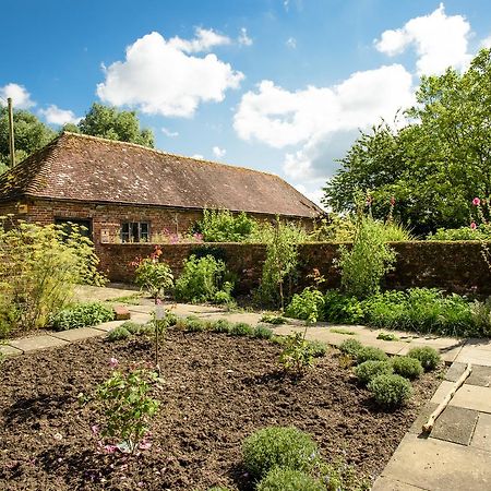 Готель All Hallows Farmhouse Wimborne Saint Giles Екстер'єр фото